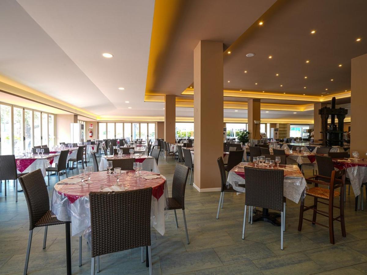 Cefalu Resort - Sporting Club Exteriör bild