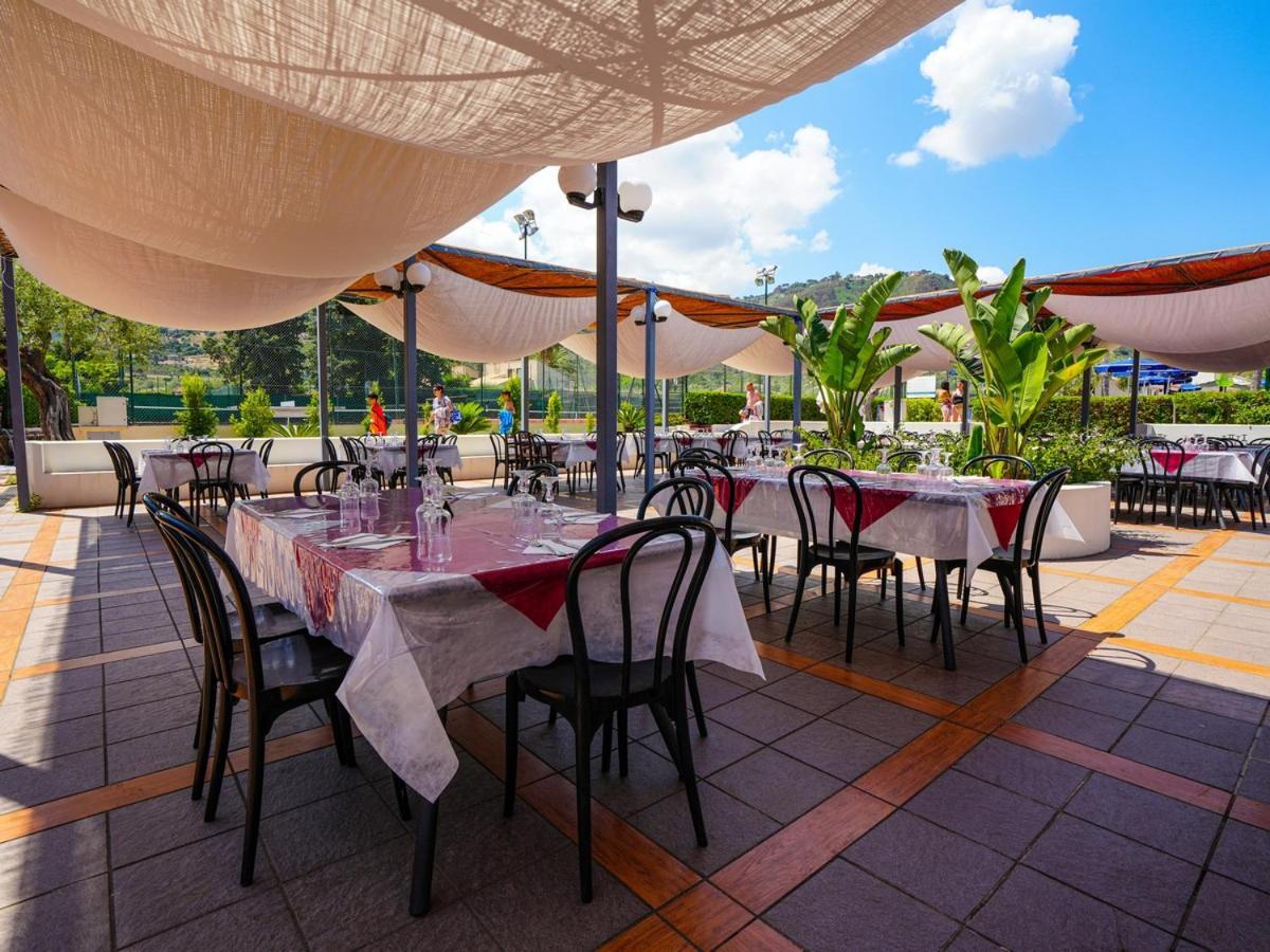 Cefalu Resort - Sporting Club Exteriör bild