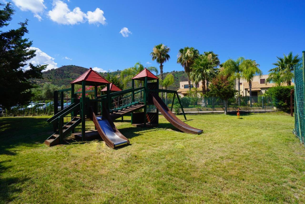 Cefalu Resort - Sporting Club Exteriör bild